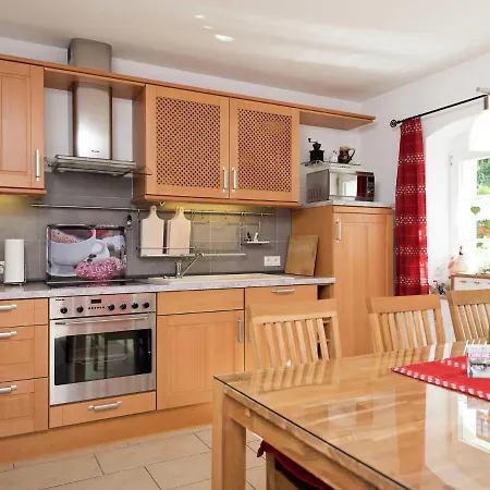 Comfortable In Saxony With Terrace Semesterbostad Oederan