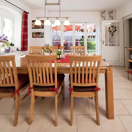Comfortable In Saxony With Terrace Feriehus